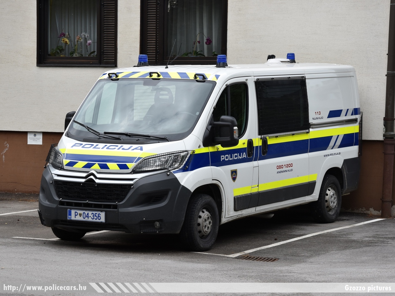 Citroen Jumper, fotó: Gzozzo pictures
Keywords: szlovén Szlovénia rendőr rendőrautó rendőrség police policecar Slovenia slovenian