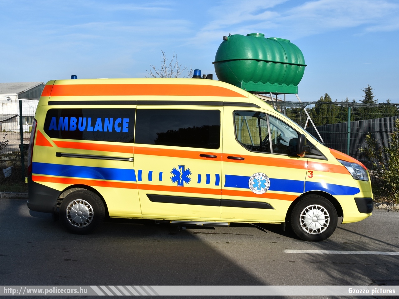 Ford Transit Custom, Izola, fotó: Gzozzo pictures
Keywords: szlovén Szlovénia mentő mentőautó Slovenia slovenian ambulance
