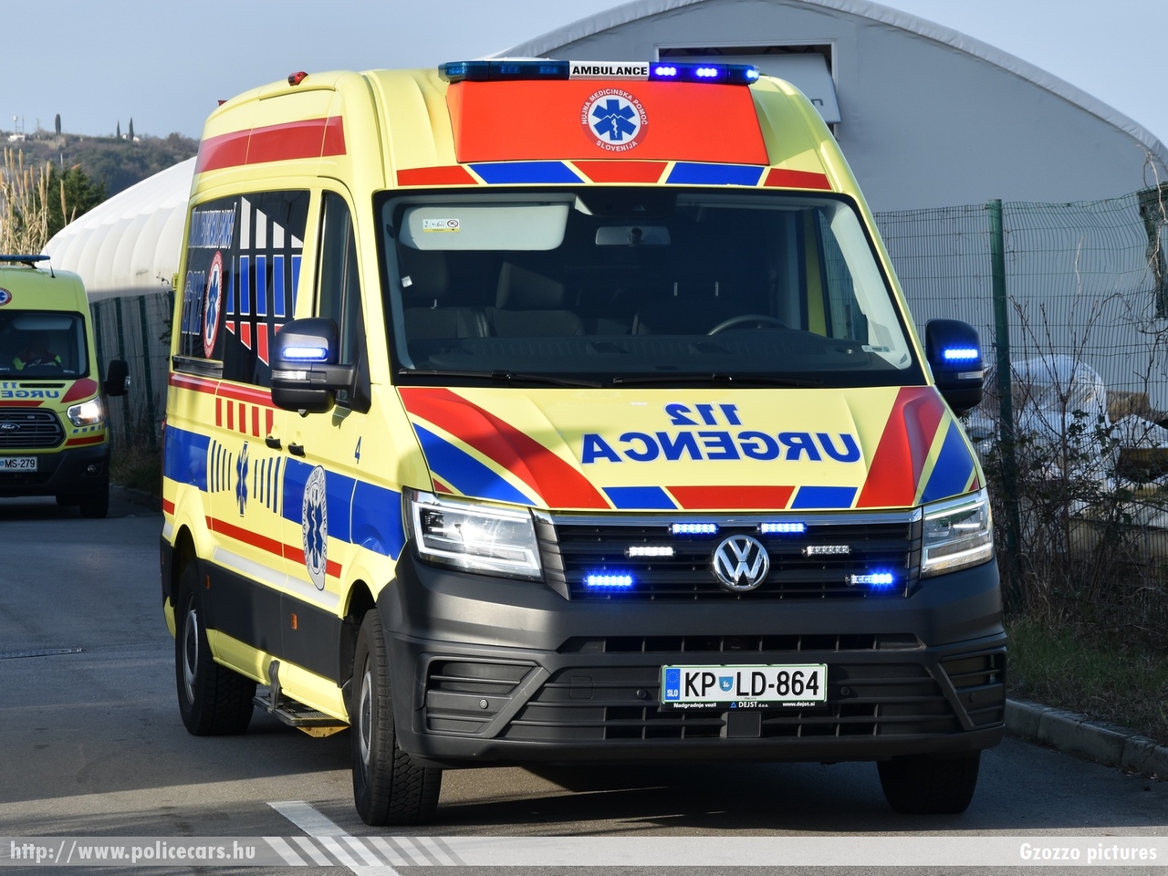 Volkswagen Crafter, Izola, fotó: Gzozzo pictures
Keywords: szlovén Szlovénia mentő mentőautó Slovenia slovenian ambulance