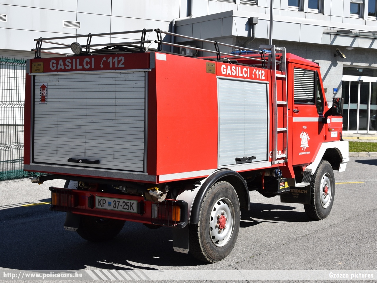 Bremach GR35 GVGP-2, Ilirska Bistrica, fotó: Gzozzo pictures
Keywords: szlovén Szlovénia tûzoltóautó tûzoltóság tûzoltó slovenian Slovenia fire firetruck