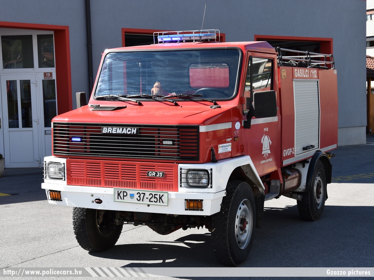 Bremach GR35 GVGP-2, Ilirska Bistrica, fotó: Gzozzo pictures
Keywords: szlovén Szlovénia tûzoltóautó tûzoltóság tûzoltó slovenian Slovenia fire firetruck