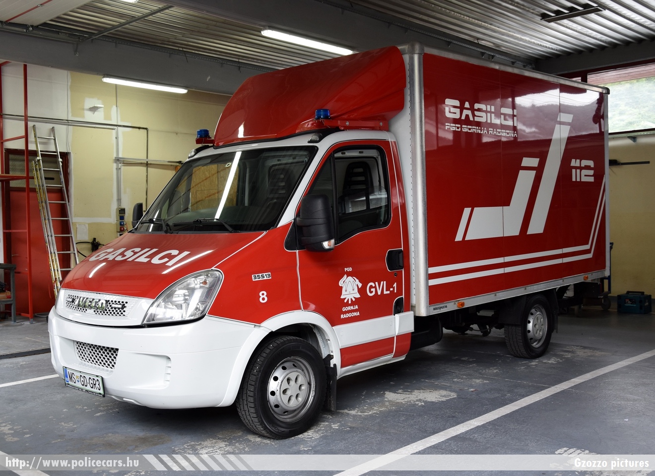 Iveco Daily, Gornja Radgona, fotó: Gzozzo pictures
Keywords: szlovén Szlovénia tûzoltóautó tûzoltóság tûzoltó slovenian Slovenia fire firetruck