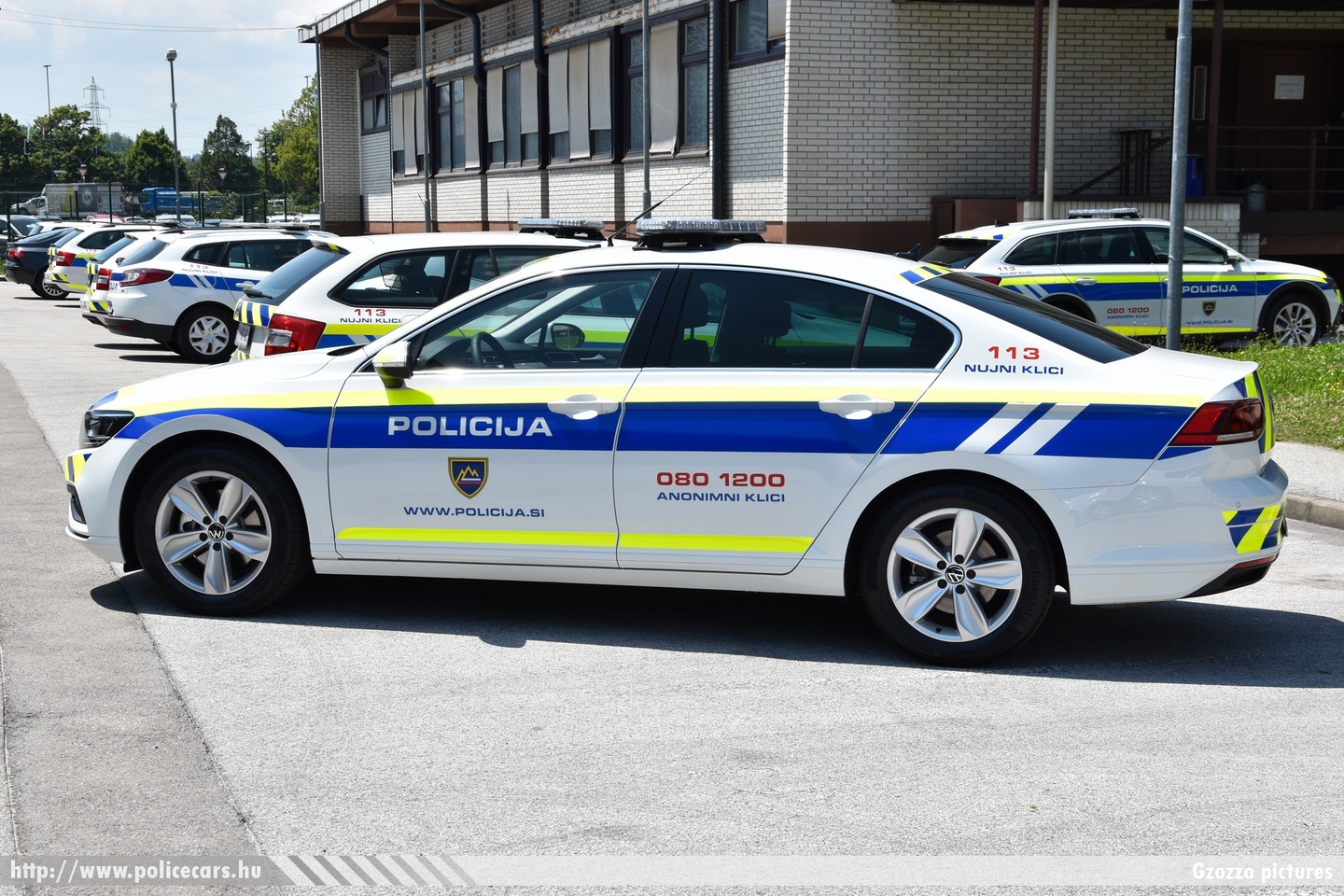 Volkswagen Passat B8, fotó: Gzozzo pictures
Keywords: szlovén Szlovénia rendőr rendőrautó rendőrség police policecar Slovenia slovenian