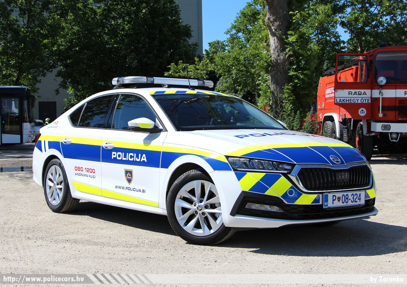 Skoda Octavia IV, fotó: Zaronka
Keywords: szlovén Szlovénia rendőr rendőrautó rendőrség police policecar Slovenia slovenian