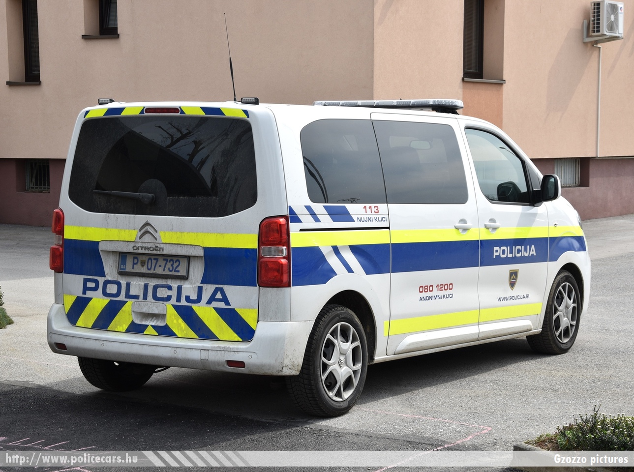 Citroen Jumpy, fotó: Gzozzo pictures
Keywords: szlovén Szlovénia rendőr rendőrautó rendőrség police policecar Slovenia slovenian