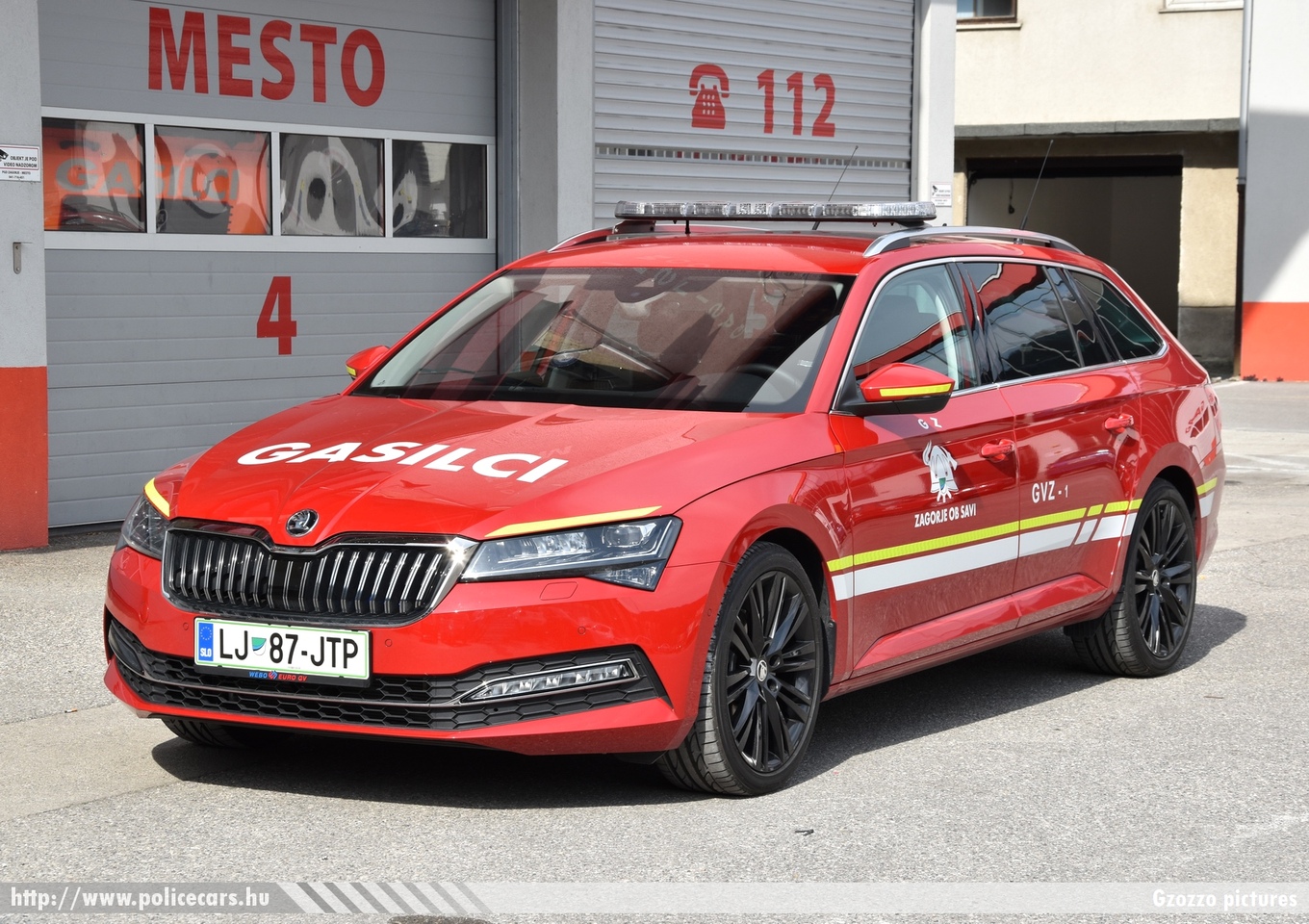 Skoda Superb GVZ-1, Gasilska Zveza Zagorje ob Savi, fotó: Gzozzo pictures
Keywords: szlovén Szlovénia tûzoltóautó tûzoltóság tûzoltó slovenian Slovenia fire firetruck