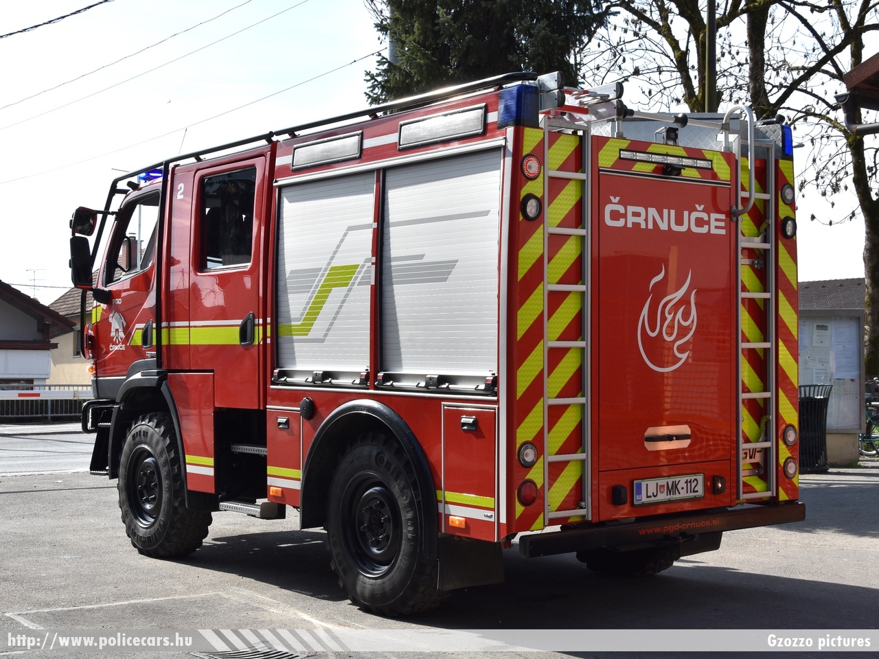 Mercedes-Benz Unimog U20 GCGP-1 GV Pusnik, PGD Crnuce, fotó: Gzozzo pictures
Keywords: szlovén Szlovénia tûzoltóautó tûzoltóság tûzoltó slovenian Slovenia fire firetruck