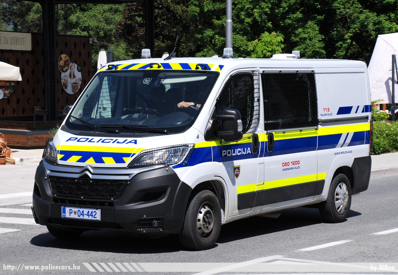 Citroen Jumper, fotó: MBen
Keywords: szlovén Szlovénia rendőr rendőrautó rendőrség police policecar Slovenia slovenian policija