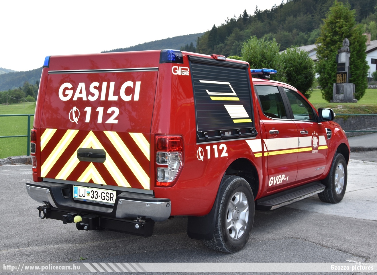 Ford Ranger 3.2 GVGP-1 (gasilsko vozilo za gašenje gozdnih požarov) GV Pusnik, PGD Dobovec, fotó: Gzozzo pictures
Keywords: szlovén Szlovénia tûzoltóautó tûzoltóság tûzoltó slovenian Slovenia fire firetruck