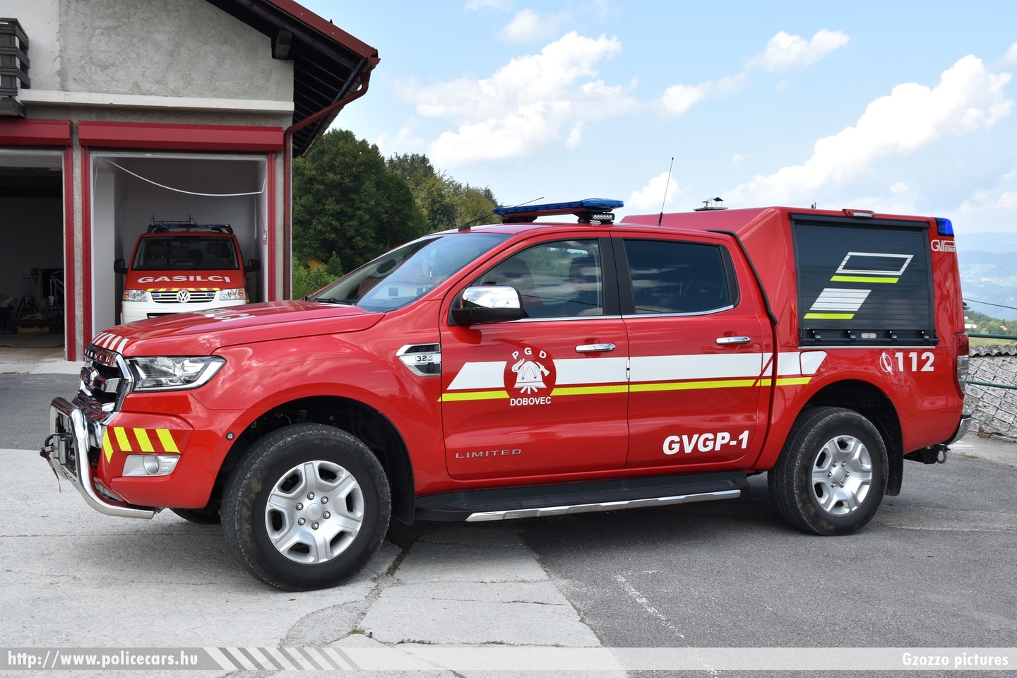 Ford Ranger 3.2 GVGP-1 (gasilsko vozilo za gašenje gozdnih požarov) GV Pusnik, PGD Dobovec, fotó: Gzozzo pictures
Keywords: szlovén Szlovénia tûzoltóautó tûzoltóság tûzoltó slovenian Slovenia fire firetruck