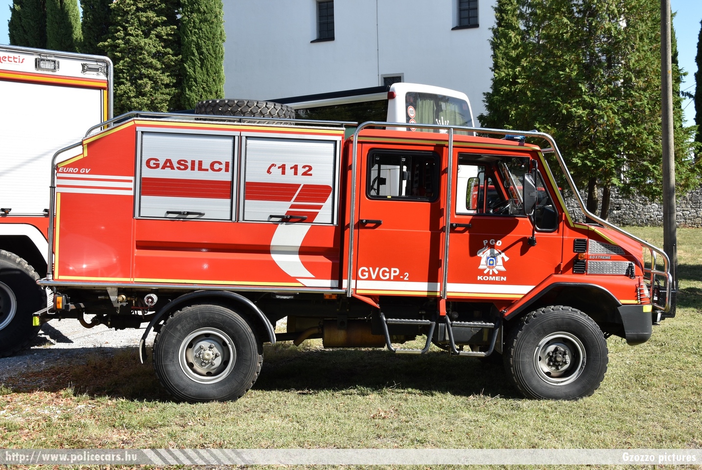 Bremach Job Xtreme 60 4x4 GVGP-2 (gasilsko vozilo za gašenje gozdnih požarov) Euro GV, PGD Komen, fotó: Gzozzo pictures
Keywords: szlovén Szlovénia tûzoltóautó tûzoltóság tûzoltó slovenian Slovenia fire firetruck