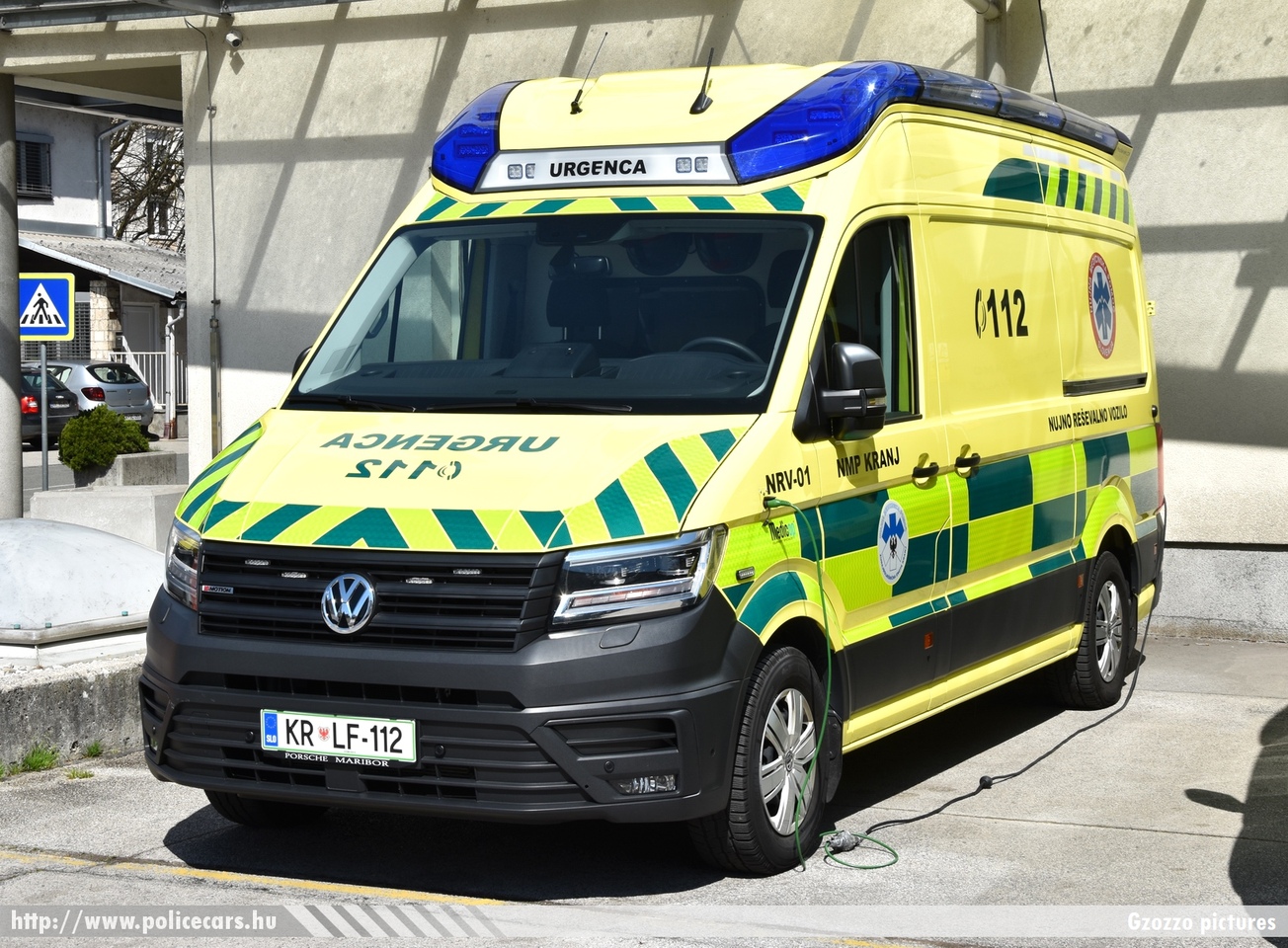 Volkswagen Crafter,  Nujno reševalno vozilo (NRV), Zdravstveni dom Kranj, fotó: Gzozzo pictures
Keywords: szlovén Szlovénia mentő mentőautó Slovenia slovenian ambulance