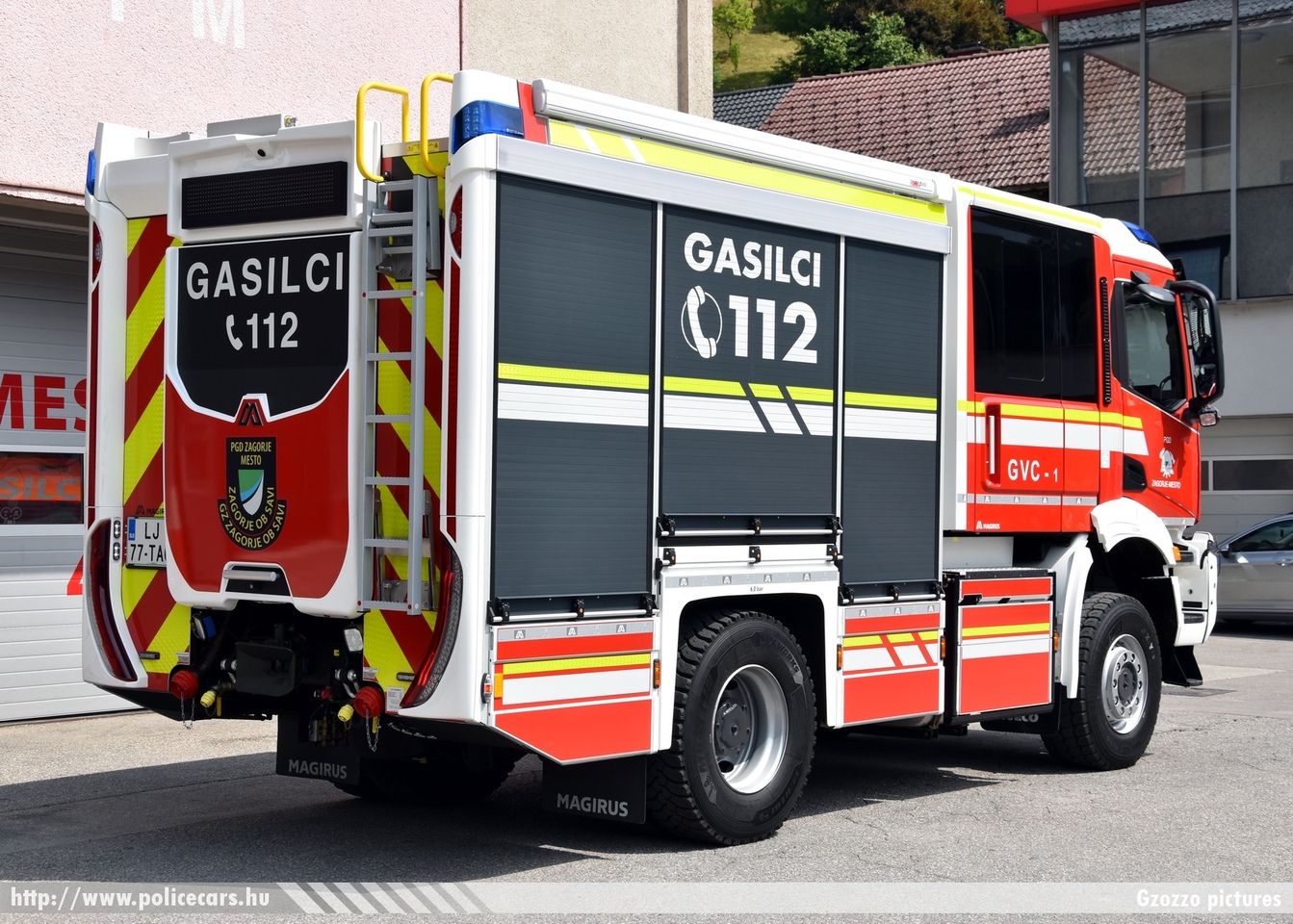 Iveco T-Way Magirus Webo GVC-1 (gasilsko vozilo s cisterno), PGD Zagorje-Mesto, fotó: Gzozzo pictures
Keywords: szlovén Szlovénia tûzoltóautó tûzoltóság tûzoltó slovenian Slovenia fire firetruck