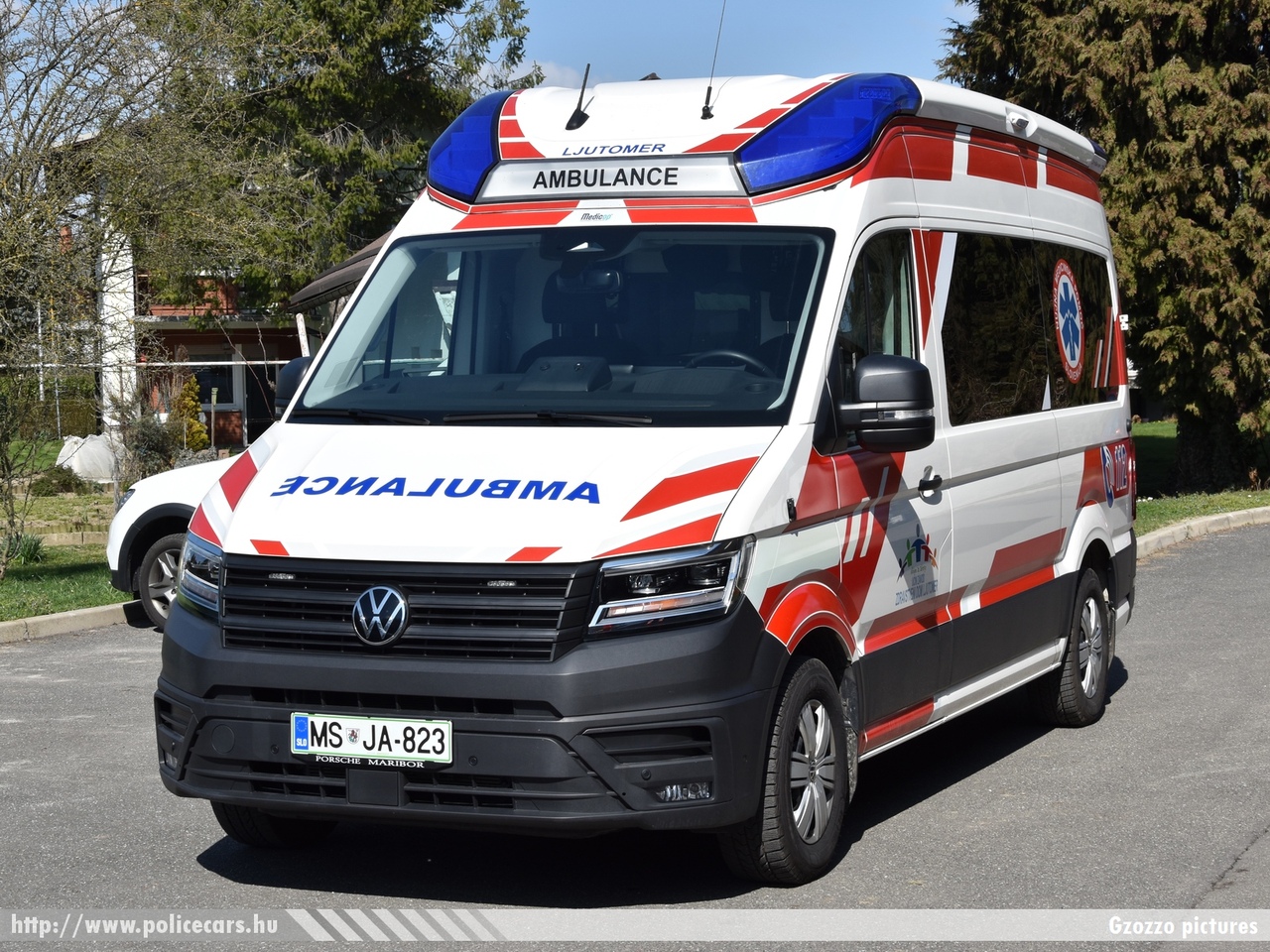 Volkswagen Crafter Medicop, Zdravstveni dom Ljutomer, fotó: Gzozzo pictures
Keywords: szlovén Szlovénia mentő mentőautó Slovenia slovenian ambulance
