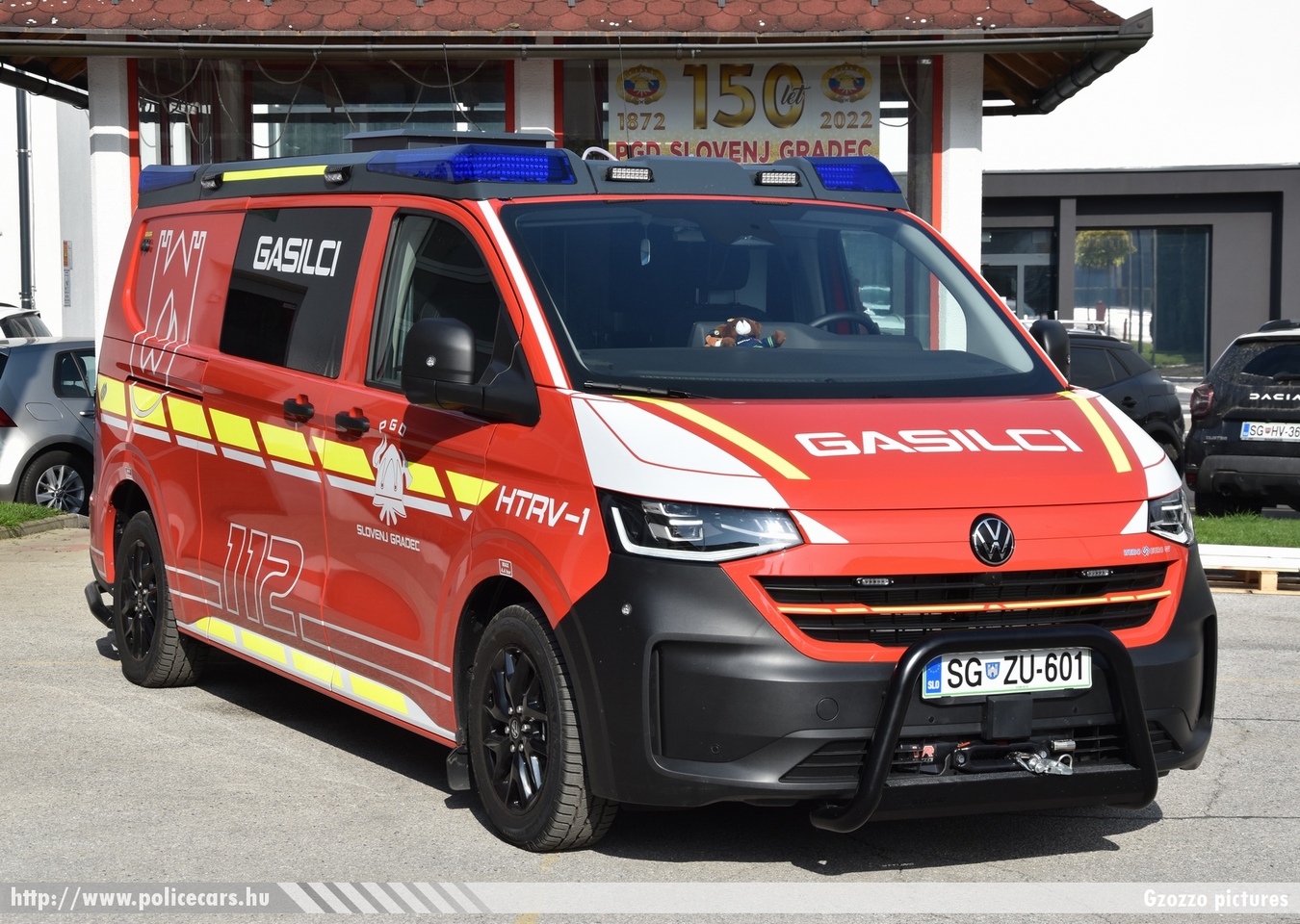 Volkswagen Transporter T7 HTRV-1 (Hitro tehnično reševalno vozilo) Webo, PGD Slovenj Gradec, fotó: Gzozzo pictures
Keywords: szlovén Szlovénia tûzoltóautó tûzoltóság tûzoltó slovenian Slovenia fire firetruck
