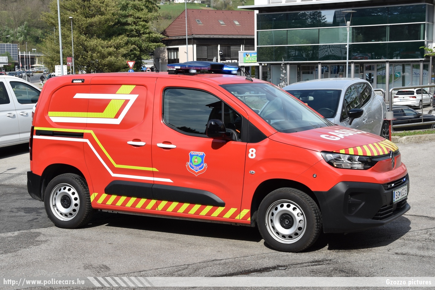 Citroen Berlingo 1.5 HDI L1, Koroški Gasilski Zavod Ravne na Koroškem - Poklicna Gasilska Enota Ravne, fotó: Gzozzo pictures
Keywords: szlovén Szlovénia tûzoltóautó tûzoltóság tûzoltó slovenian Slovenia fire firetruck