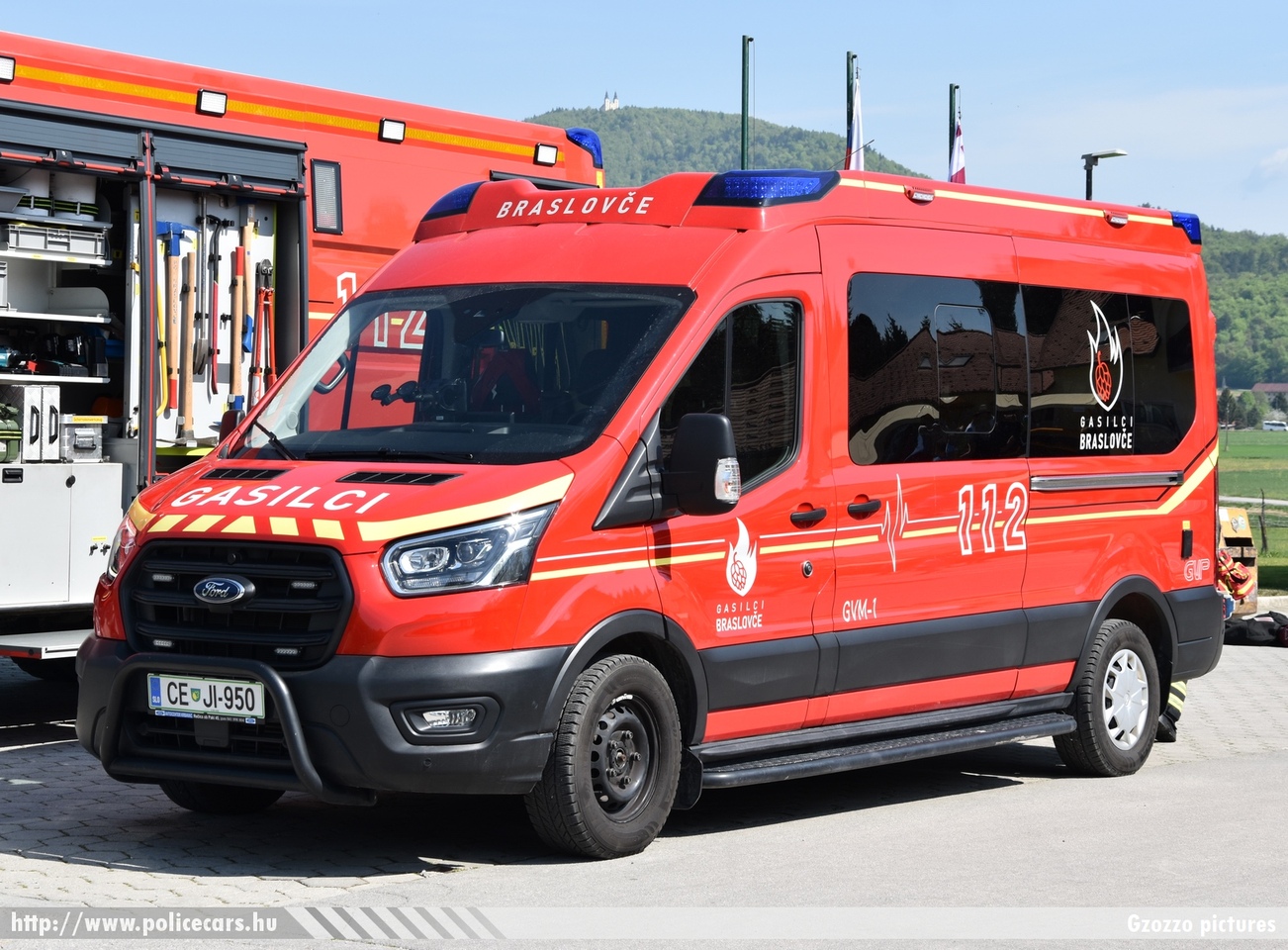 Ford Transit GVM-1, PGD Braslovce, fotó: Gzozzo pictures
Keywords: szlovén Szlovénia tûzoltóautó tûzoltóság tûzoltó slovenian Slovenia fire firetruck