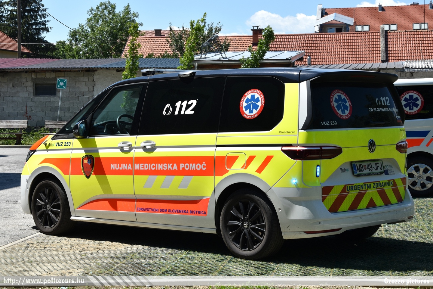 Volkswagen Multivan T7, Vozilo urgentnega zdravnika (VUZ), Zdravstveni dom Slovenska Bistrica, fotó: Gzozzo pictures
Keywords: szlovén Szlovénia mentő mentőautó Slovenia slovenian ambulance