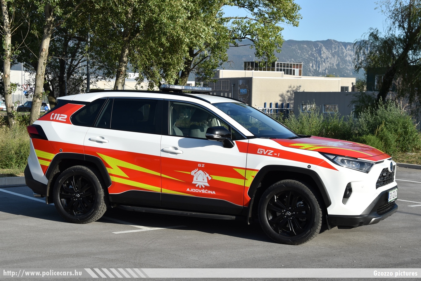 Toyota RAV4 GVZ-1, Gasilska zveza Ajdovščina, fotó: Gzozzo pictures
Keywords: szlovén Szlovénia tûzoltóautó tûzoltóság tûzoltó slovenian Slovenia fire firetruck