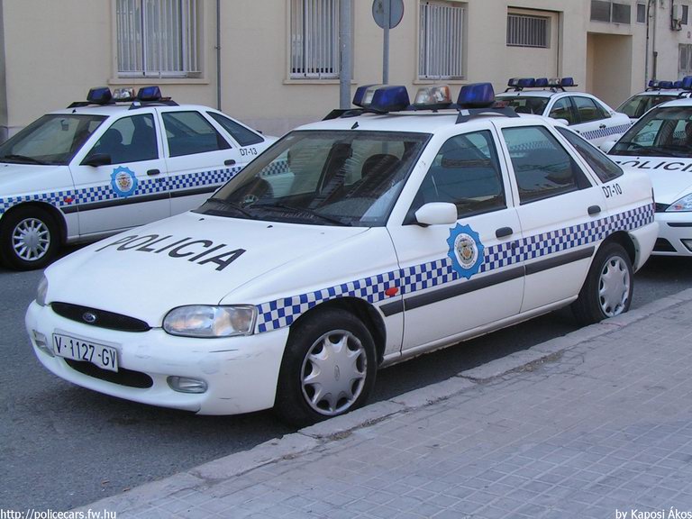 Ford Escort, fotó: Kaposi Ákos
Keywords: rendőr rendőrautó rendőrség spanyol Spanyolország