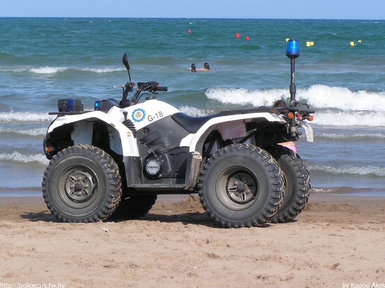 Yamaha, fotó: Kaposi Ákos
Keywords: rendőr rendőrautó rendőrség spanyol Spanyolország