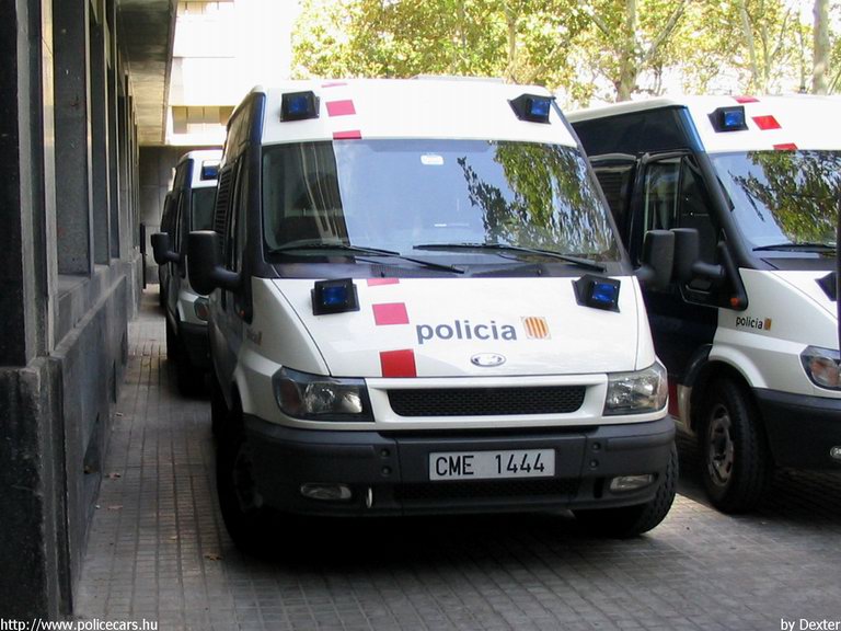 Ford Transit, fotó: Dexter
Keywords: rendőr rendőrautó rendőrség spanyol Spanyolország