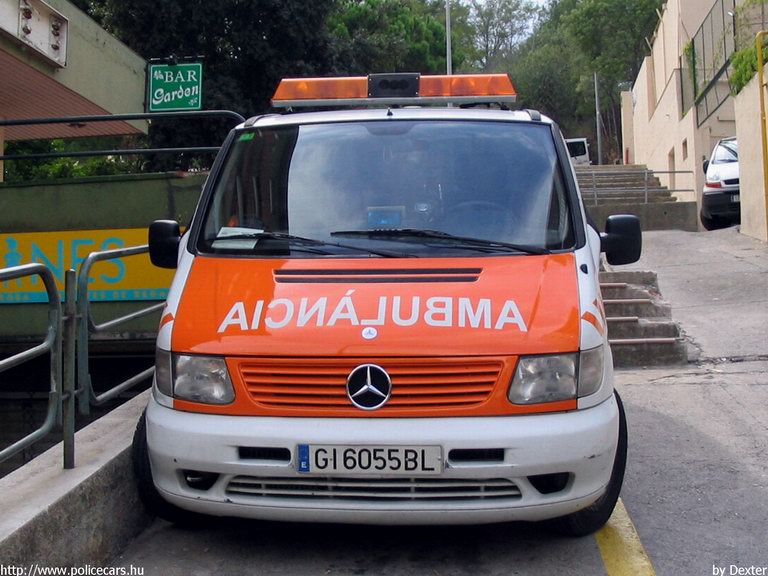 Mercedes Vito, fotó: Dexter
Keywords: mentő mentőautó spanyol Spanyolország