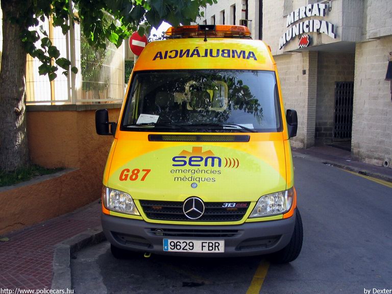 Mercedes Sprinter, fotó: Dexter
Keywords: mentő mentőautó spanyol Spanyolország