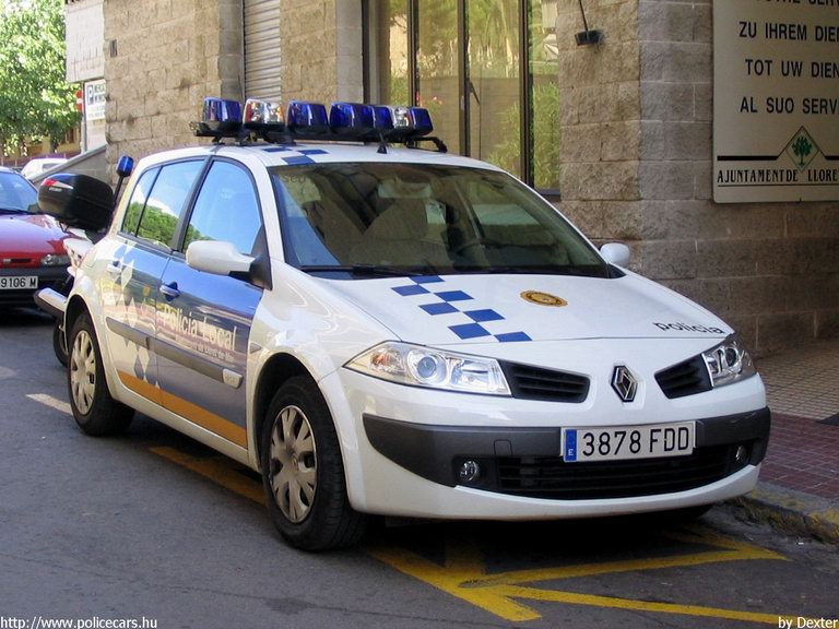 Renault Megane, fotó: Dexter
Keywords: rendőr rendőrautó rendőrség spanyol Spanyolország
