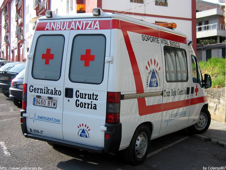 Fiat Ducato, fotó: Colargol87
Keywords: mentő mentőautó spanyol Spanyolország