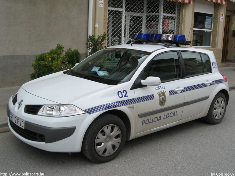 Renault Megane, fotó: Colargol87
Keywords: rendőr rendőrautó rendőrség spanyol Spanyolország