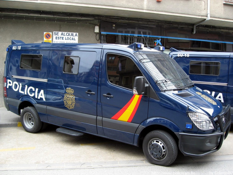 Mercedes Sprinter II, fotó: Colargol87
Keywords: rendőr rendőrautó rendőrség spanyol Spanyolország