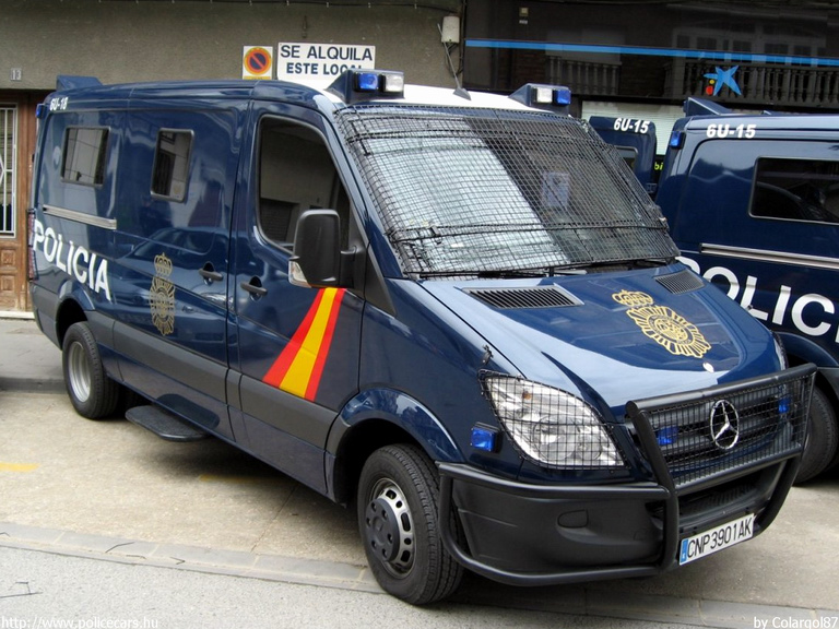 Mercedes Sprinter II, fotó: Colargol87
Keywords: rendőr rendőrautó rendőrség spanyol Spanyolország