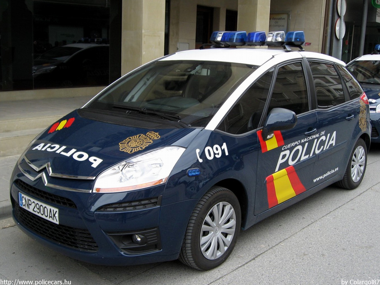 Citroen C4, fotó: Colargol87
Keywords: rendőr rendőrautó rendőrség spanyol Spanyolország