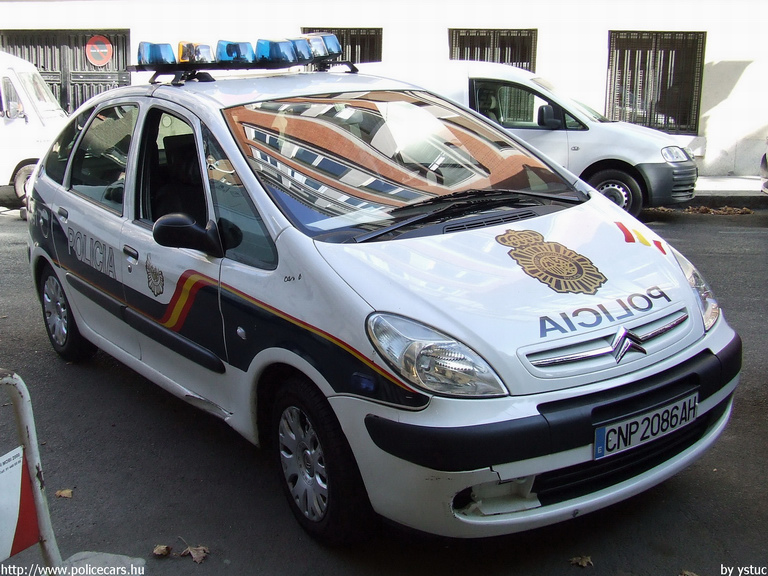 Citroen Xsara Picasso, fotó: ystuc
Keywords: rendőr rendőrautó rendőrség spanyol Spanyolország
