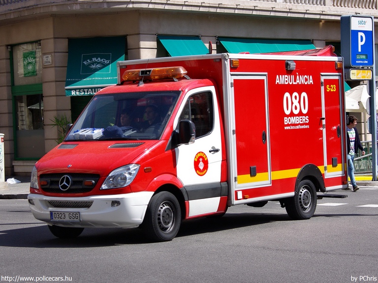 Mercedes-Benz Sprinter II, fotó: PChris
Keywords: mentő mentőautó spanyol Spanyolország 0323GSG