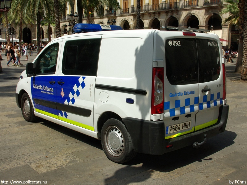 Citroen Jumpy, fotó: PChris
Keywords: spanyol Spanyolország rendőr rendőrautó rendőrség