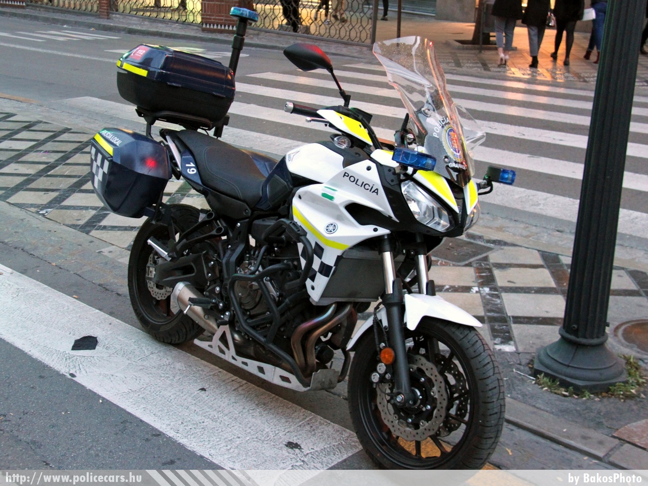 fotó: BakosPhoto
Keywords: spanyol Spanyolország rendőr rendőrmotor rendőrség police policebike spanish Spain