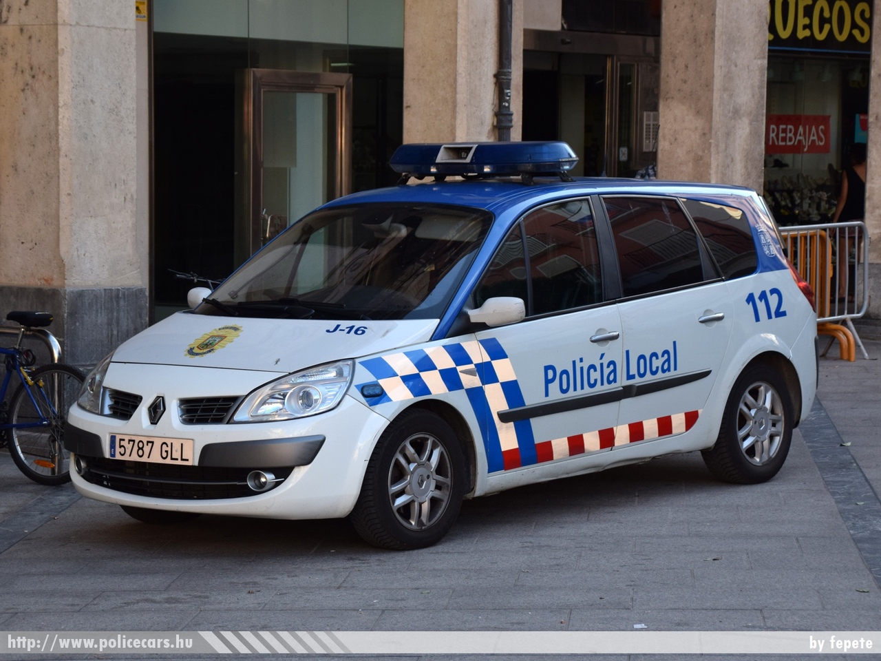 Renault Grand Scenic, fotó: fepete
Keywords: spanyol Spanyolország rendőr rendőrautó rendőrség police policecar spanish Spain