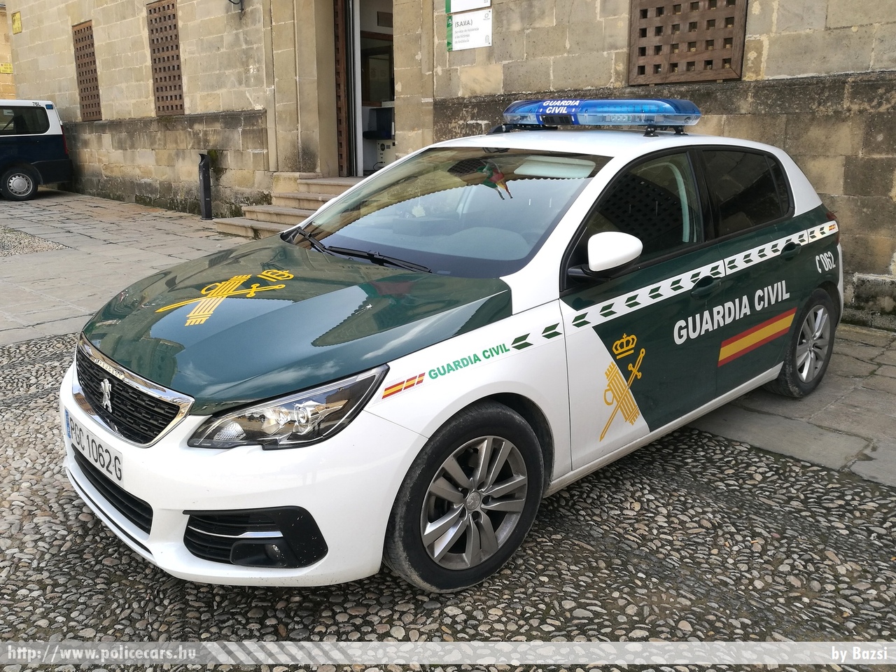 Peugeot 308 II (T9), Guardia Civil, fotó: Bazsi
Keywords: spanyol Spanyolország rendőr rendőrautó rendőrség police policecar spanish Spain