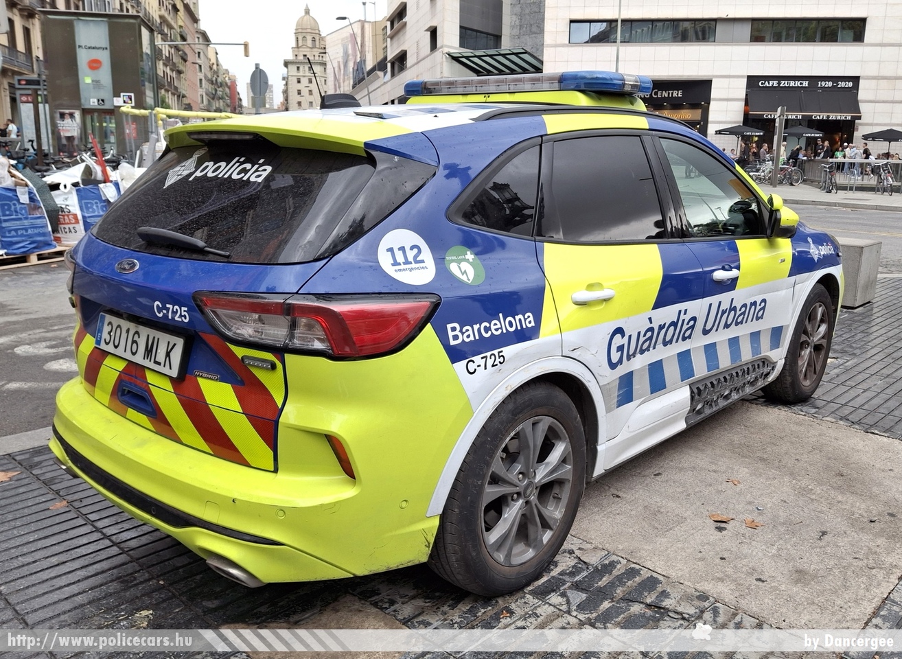 Ford Kuga, Guardia Urbana Barcelona, fotó: Dancergee
Keywords: spanyol Spanyolország rendőr rendőrautó rendőrség police policecar spanish Spain