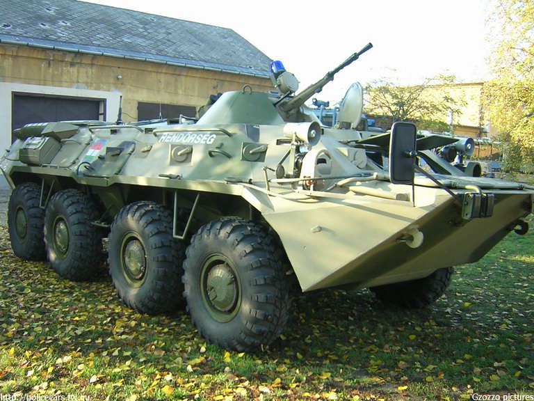 BTR-80, fotó: Gzozzo pictures

Keywords: rendőrség rendőr rendőrautó magyar Magyarország hungarian Hungary police policecar