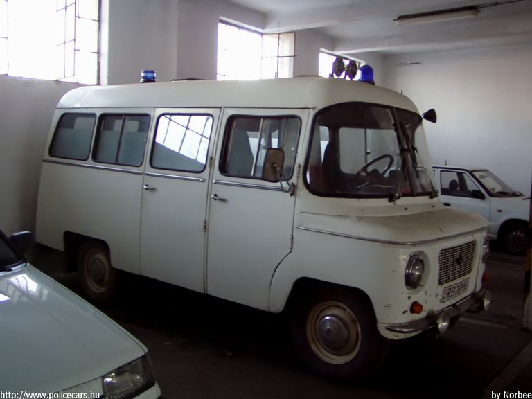 Nysa 522, fotó: Norbee
Keywords: rendőrség rendőr rendőrautó mentő mentőautó magyar Magyarország RB38-83 hungarian Hungary police policecar