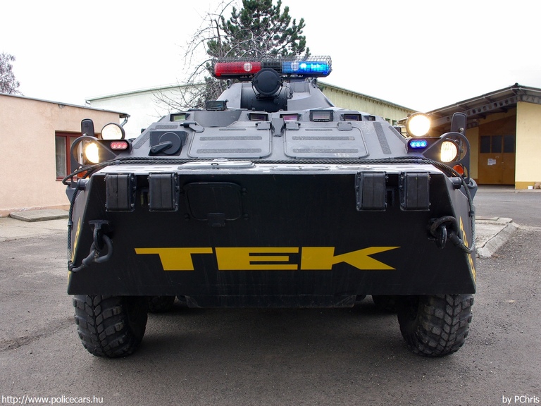 BTR-80, fotó: PChris
Keywords: rendőr rendőrautó rendőrség magyar Magyarország TEK hungarian Hungary police policecar