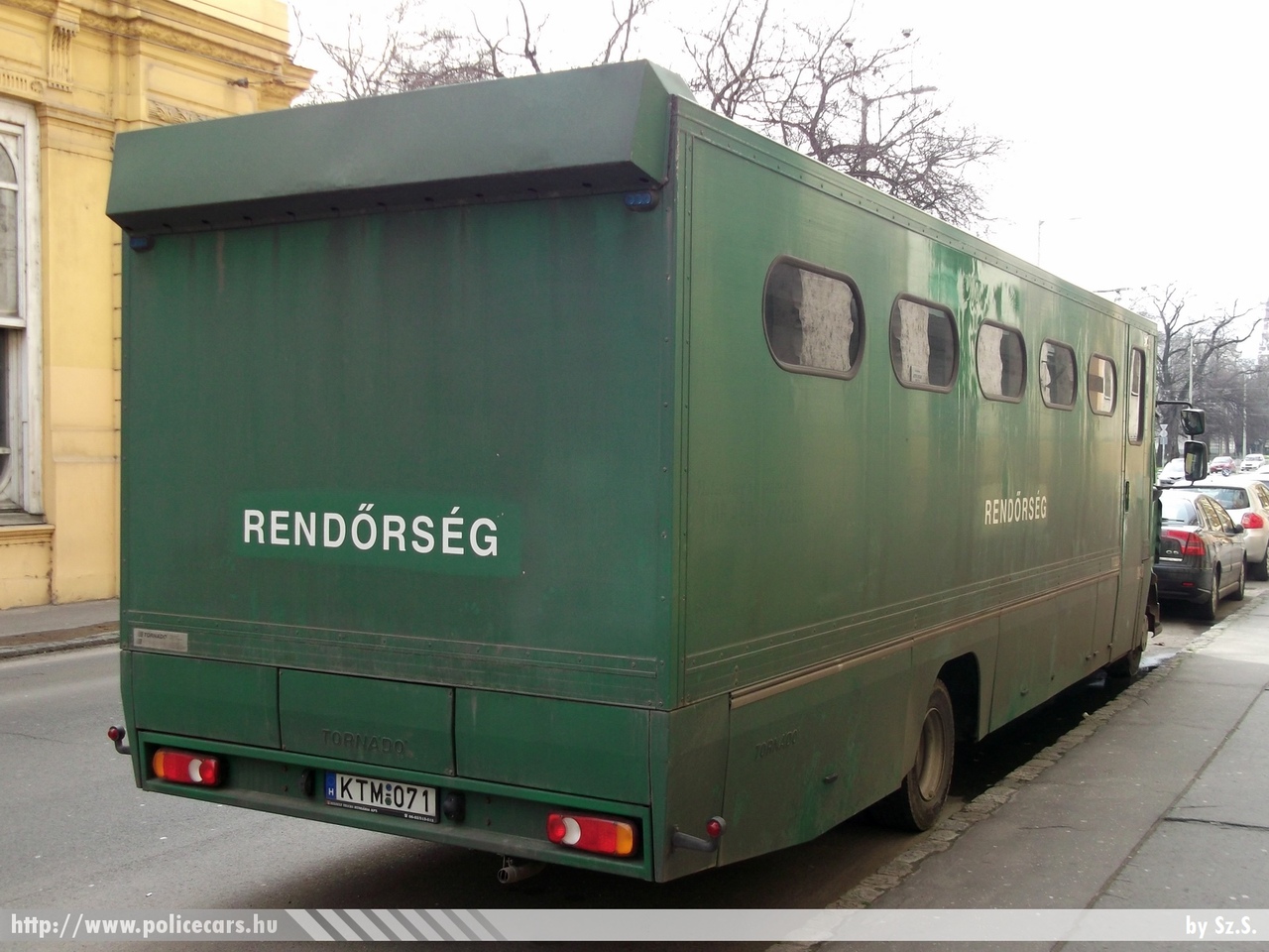 Renault Midlum 220 dCi, fotó: Sz.S.
Keywords: magyar Magyarország rendőr rendőrautó rendőrség KTM-071 Hungary hungarian police policecar