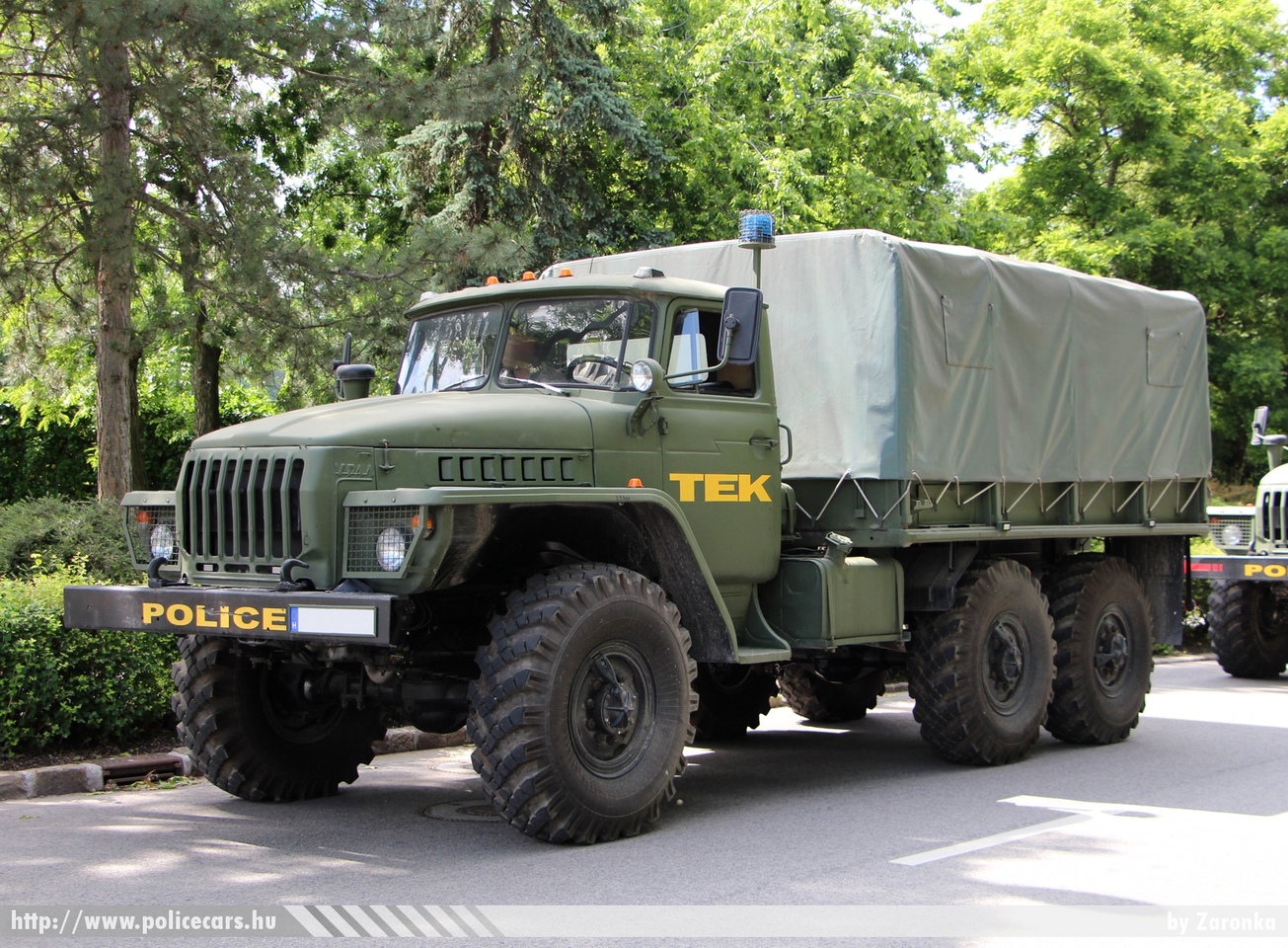 URAL 4320, fotó: Zaronka
Keywords: rendőrség rendőr rendőrautó magyar Magyarország hungarian Hungary police policecar