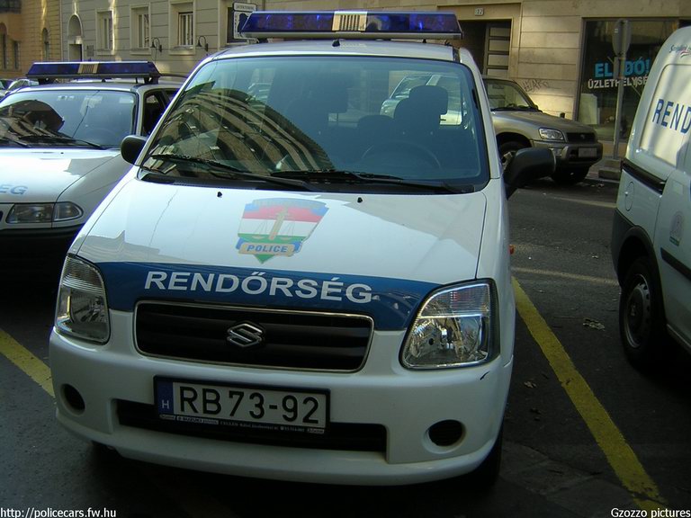 Suzuki Wagon-R, fotó: Gzozzo pictures
Keywords: rendőr rendőrautó rendőrség magyar Magyarország RB73-92