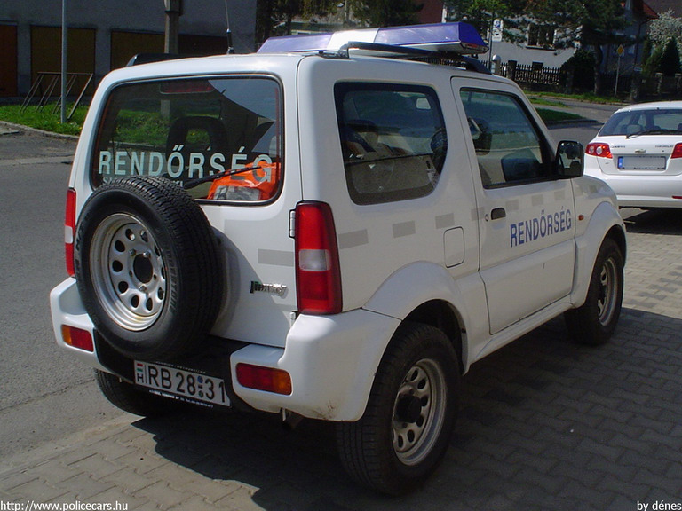 Suzuki Jimny, fotó: dénes
Keywords: rendőr rendőrautó rendőrség magyar Magyarország RB28-31