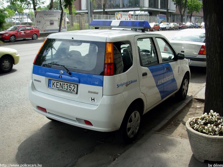 Suzuki Ignis, fotó: dénes
Keywords: rendőr rendőrautó rendőrség magyar Magyarország KEN-352