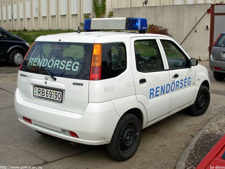 Suzuki Ignis, fotó: dénes
Keywords: rendőr rendőrautó rendőrség magyar Magyarország RB69-90